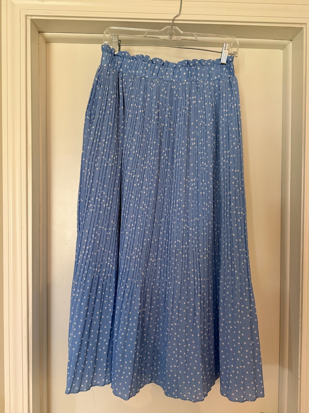 Blue Polka Dot Pleated Midi Skirt with Elastic Waist